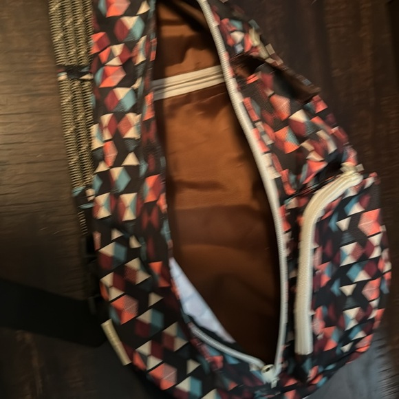 Kavu Sling Bag - Picture 2 of 5